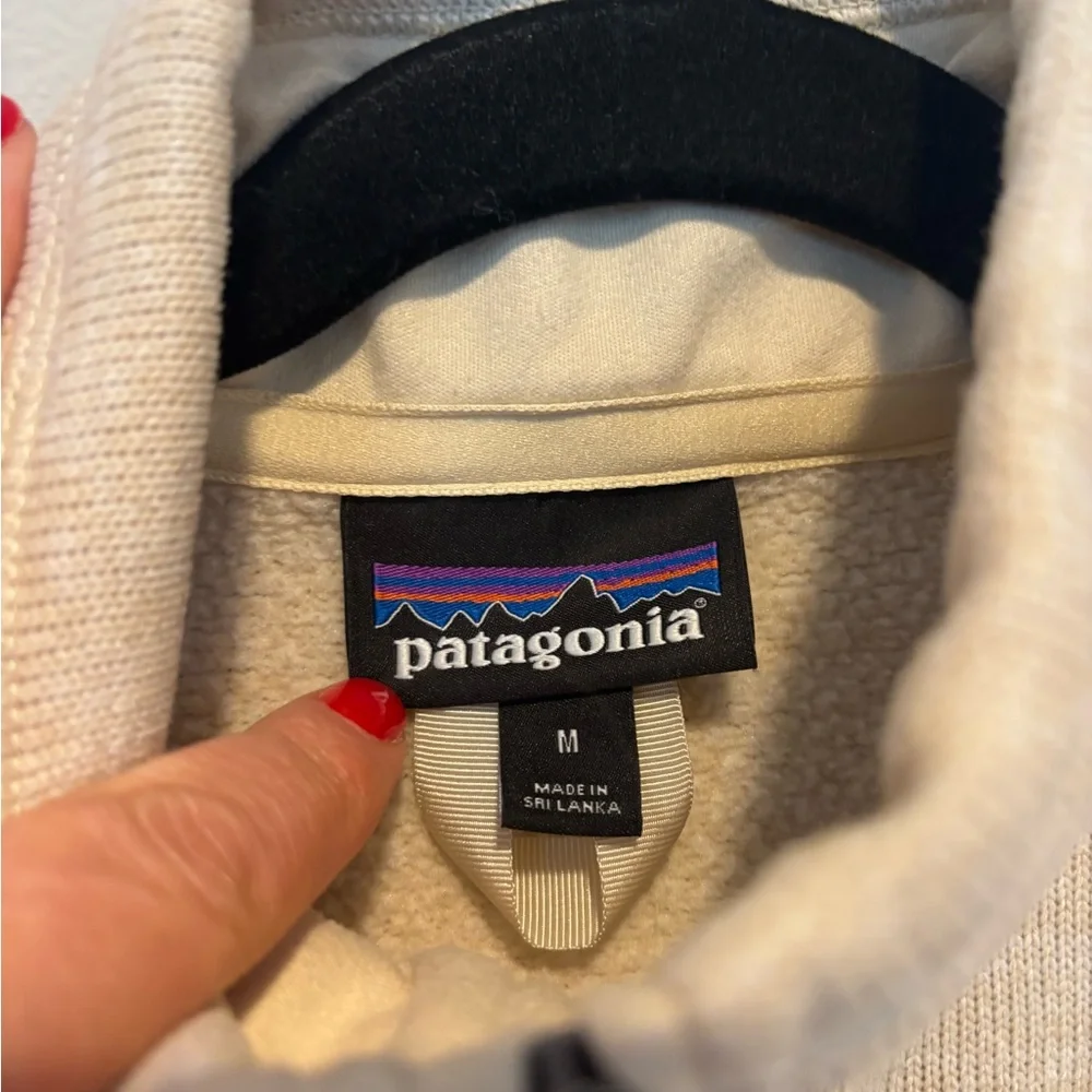EUC Patagonia Cream Quarter-Zip Better Sweater Fleece Pullover - Picture 3 of 6